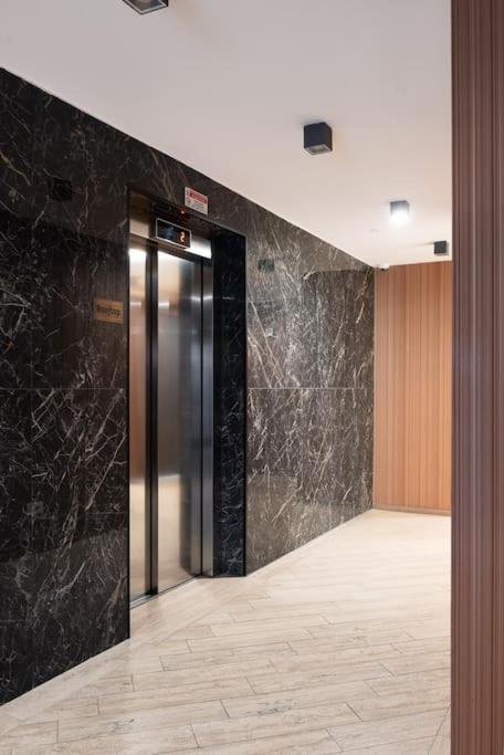 Idyllia - Vesta Luxury Apartment 로마 외부 사진